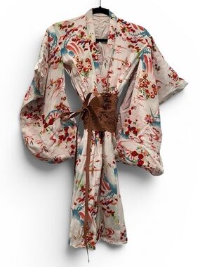Floral Kimono Robe with Brown Lace Belt (faux leather) XS